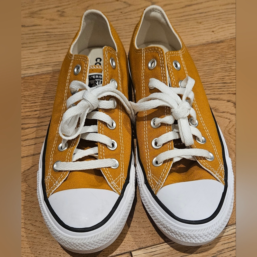 Converse Chuck Taylor All Star Saffron Yellow Sneakers - Unisex Women's 9.5 - Picture 4 of 16